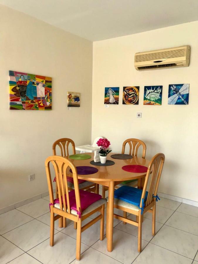 Beautiful Apartment Near The Sea Paphos Esterno foto